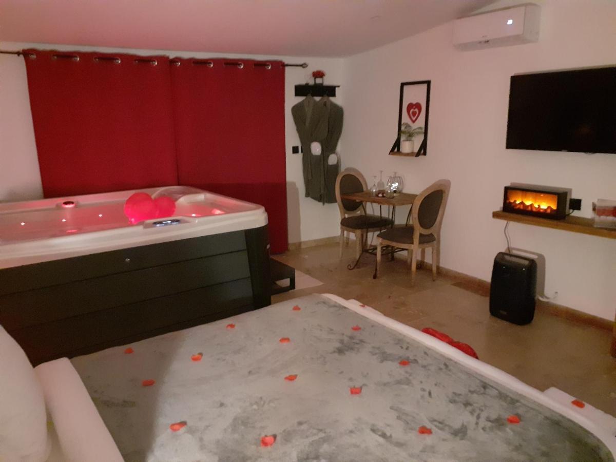 La Chambre Des Songes 萨兹 外观 照片